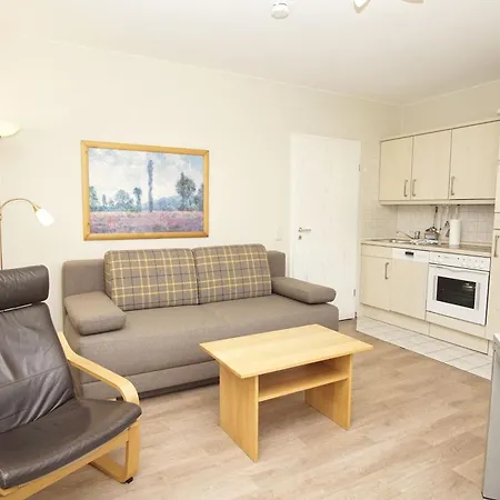 Villa Strandmuschel Ferienwohnung 07 Apartament Goehren (Ruegen)